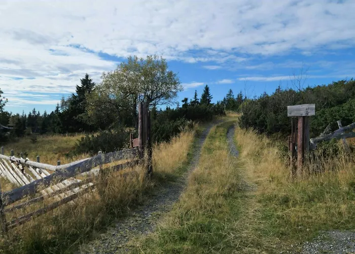 Historic From 1906 In Сasa de vacaciones Sjusjoen